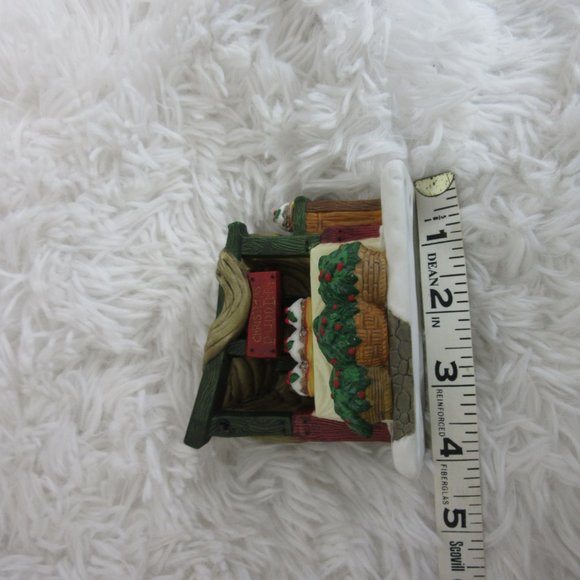 Deptartment 56 Christmas Pudding Costermonger #58408 *Pudding Stand Only* - Picture 9 of 10